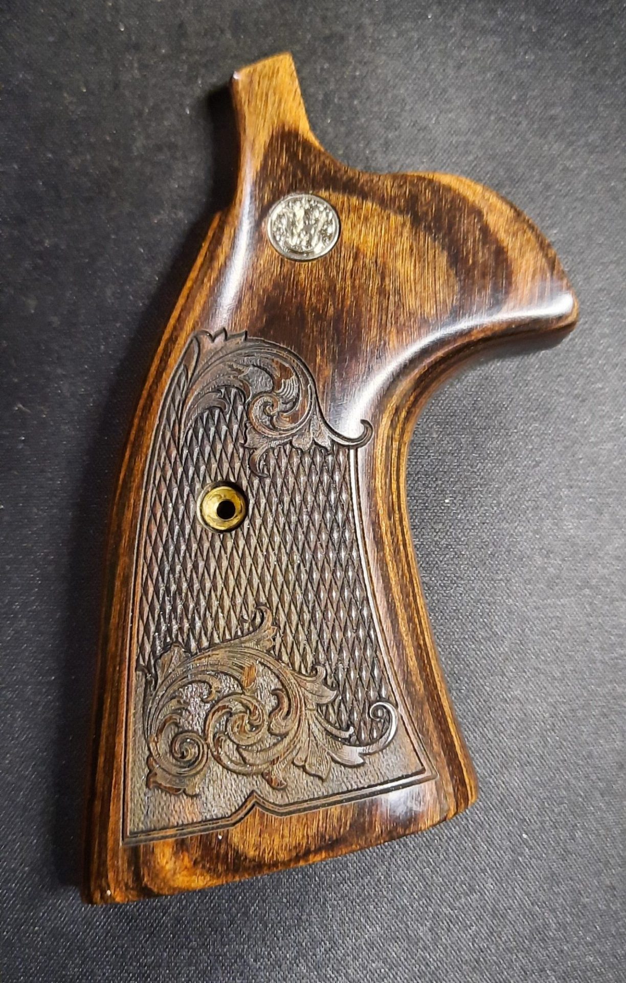 Sw K L Round Conversion Bateleur Engraved Walnut With Medallions