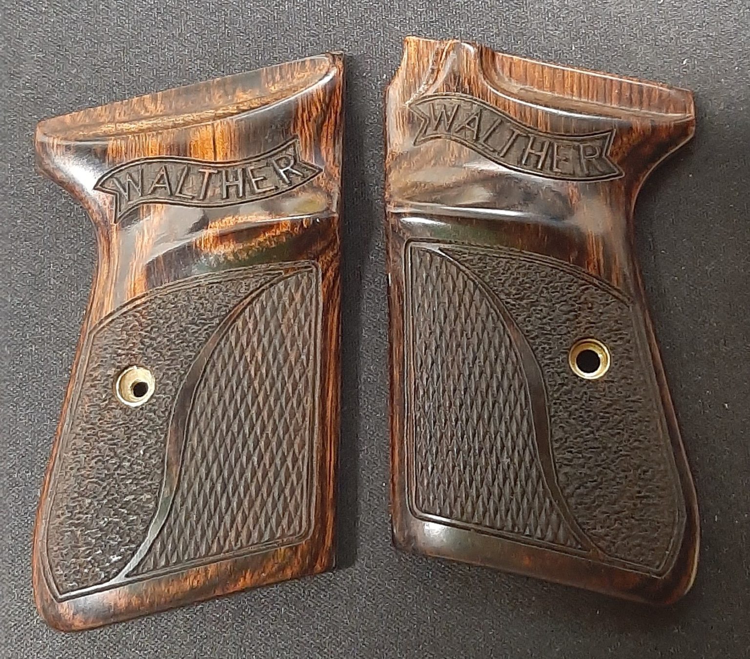 Walther PPK/S (Arkansas Version) Ultima Panel Super Rosewood Checkered ...