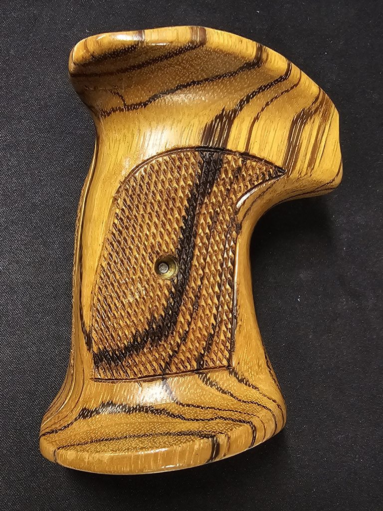 Colt Python Grip Checkered Tiger Wood